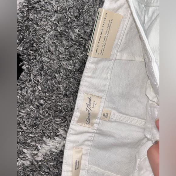 White Cargo Jeans - Picture 4 of 4